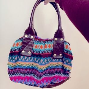 Multi-colored knit purse
